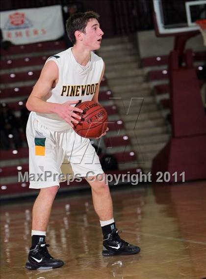 Thumbnail 2 in Mid-Peninsula vs. Pinewood (CIF CCS D5 Final) photogallery.