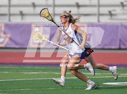 Thumbnail 2 in Hershey vs. Danville (PIAA Class AA First Round) photogallery.