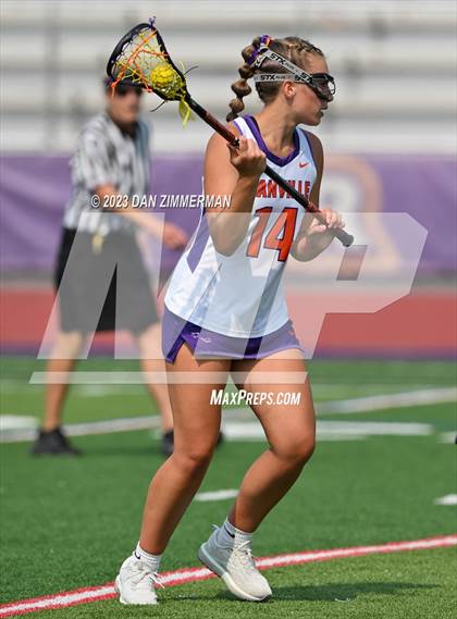Thumbnail 3 in Hershey vs. Danville (PIAA Class AA First Round) photogallery.
