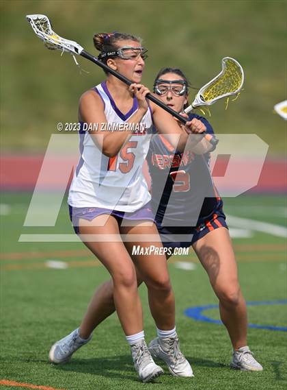 Thumbnail 1 in Hershey vs. Danville (PIAA Class AA First Round) photogallery.