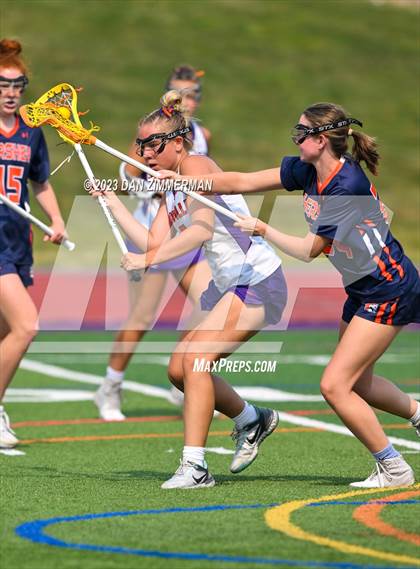 Thumbnail 1 in Hershey vs. Danville (PIAA Class AA First Round) photogallery.