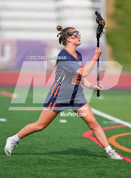 Thumbnail 2 in Hershey vs. Danville (PIAA Class AA First Round) photogallery.