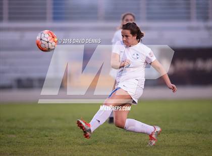 Thumbnail 2 in JV: Bakersfield Christian vs Shafter photogallery.