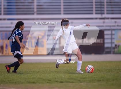 Thumbnail 3 in JV: Bakersfield Christian vs Shafter photogallery.
