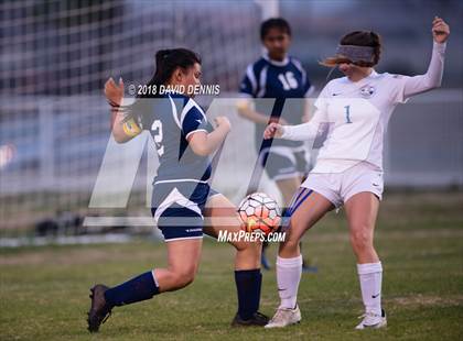 Thumbnail 3 in JV: Bakersfield Christian vs Shafter photogallery.