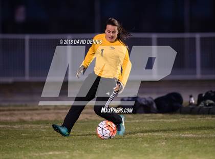 Thumbnail 3 in JV: Bakersfield Christian vs Shafter photogallery.