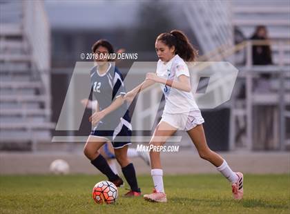 Thumbnail 3 in JV: Bakersfield Christian vs Shafter photogallery.