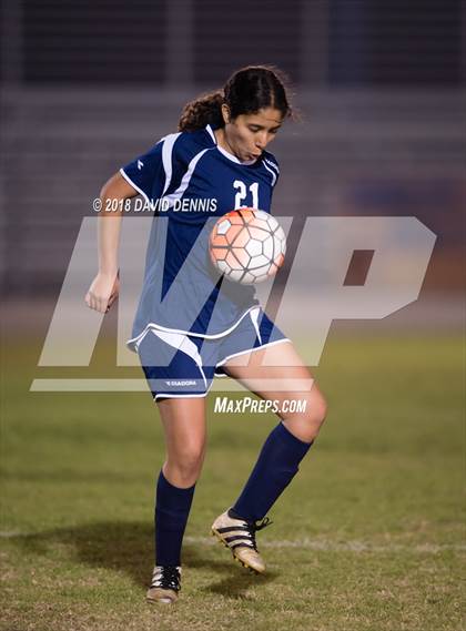 Thumbnail 2 in JV: Bakersfield Christian vs Shafter photogallery.