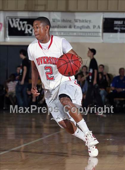 Thumbnail 3 in Montverde Academy vs. Reserve Riverside (City of Palms Classic) photogallery.