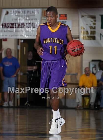 Thumbnail 1 in Montverde Academy vs. Reserve Riverside (City of Palms Classic) photogallery.