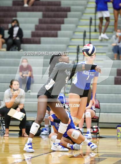 Thumbnail 3 in Plano West @ Plano photogallery.