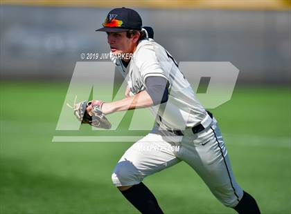 Thumbnail 1 in Vandegrift vs Elgin (LISD Tournament) photogallery.