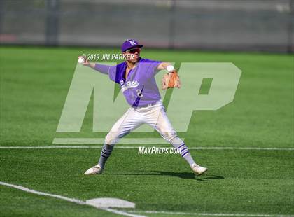 Thumbnail 2 in Vandegrift vs Elgin (LISD Tournament) photogallery.