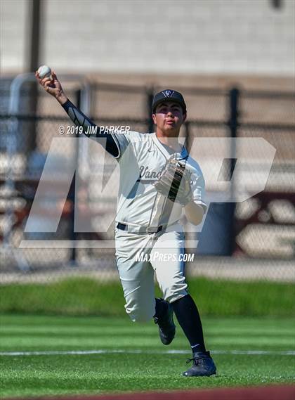 Thumbnail 2 in Vandegrift vs Elgin (LISD Tournament) photogallery.