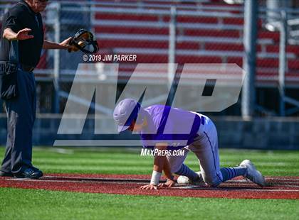 Thumbnail 2 in Vandegrift vs Elgin (LISD Tournament) photogallery.