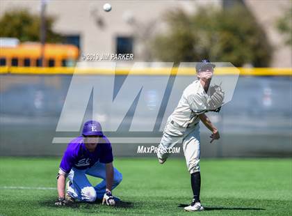 Thumbnail 2 in Vandegrift vs Elgin (LISD Tournament) photogallery.