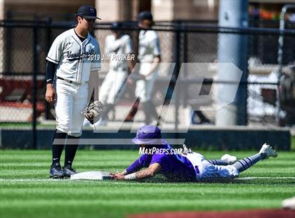 Thumbnail 1 in Vandegrift vs Elgin (LISD Tournament) photogallery.