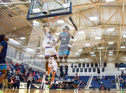 Thumbnail 2 in Combine Academy vs. Varsity Opponent photogallery.