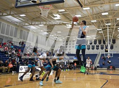 Thumbnail 3 in Combine Academy vs. Varsity Opponent photogallery.