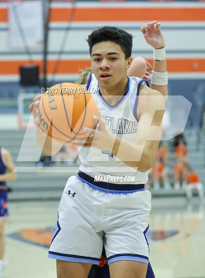 Thumbnail 2 in Brighton vs. Westlake (Falcon Classic) photogallery.