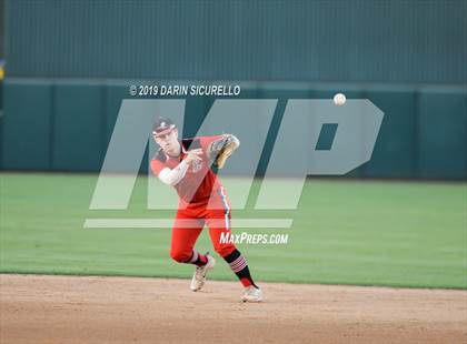 Thumbnail 2 in Hamilton vs. Liberty (AIA 6A Round 2 Playoff) photogallery.