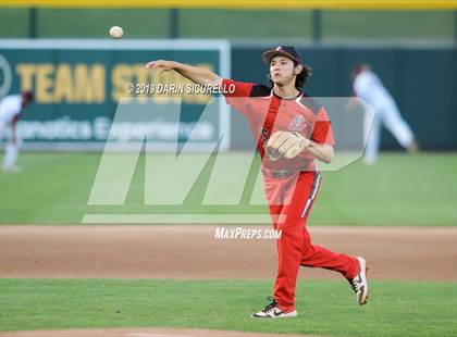Thumbnail 1 in Hamilton vs. Liberty (AIA 6A Round 2 Playoff) photogallery.