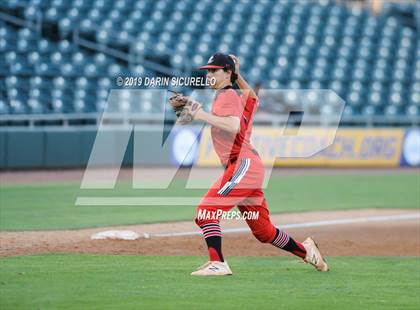 Thumbnail 2 in Hamilton vs. Liberty (AIA 6A Round 2 Playoff) photogallery.
