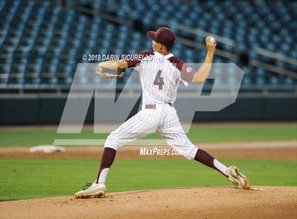 Thumbnail 3 in Hamilton vs. Liberty (AIA 6A Round 2 Playoff) photogallery.