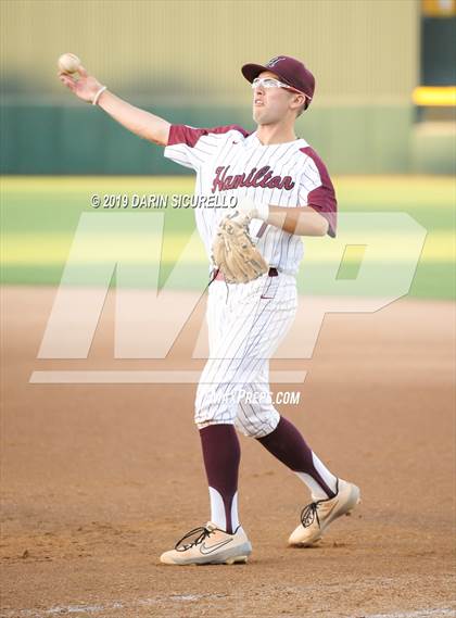 Thumbnail 3 in Hamilton vs. Liberty (AIA 6A Round 2 Playoff) photogallery.