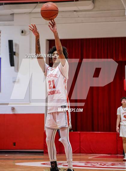 Thumbnail 3 in Malden Catholic @ Catholic Memorial photogallery.