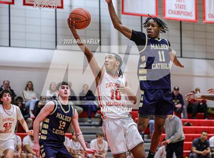 Thumbnail 2 in Malden Catholic @ Catholic Memorial photogallery.