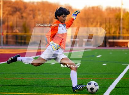 Thumbnail 2 in Lake Braddock @ Oakton (Scrimmage) photogallery.