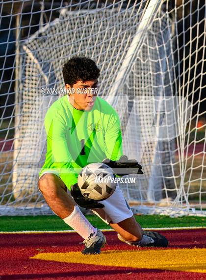 Thumbnail 1 in Lake Braddock @ Oakton (Scrimmage) photogallery.