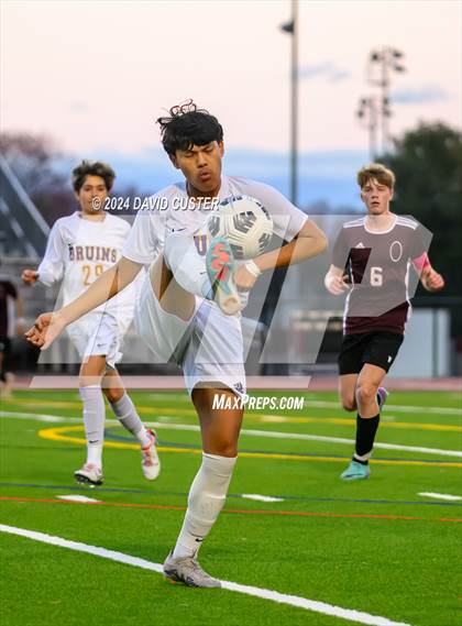 Thumbnail 1 in Lake Braddock @ Oakton (Scrimmage) photogallery.