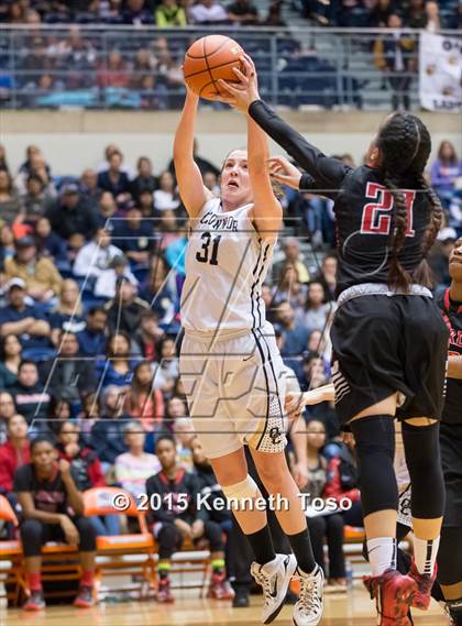 Thumbnail 1 in Wagner vs O'Connor (UIL 6A Regional Final) photogallery.
