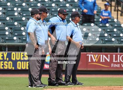 Thumbnail 3 in Nazareth vs. Fayetteville (UIL 1A Baseball State Semifinal) photogallery.