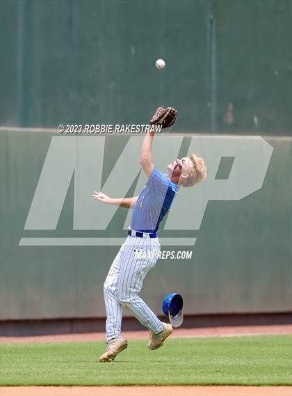 Thumbnail 3 in Nazareth vs. Fayetteville (UIL 1A Baseball State Semifinal) photogallery.