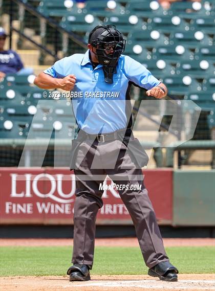 Thumbnail 1 in Nazareth vs. Fayetteville (UIL 1A Baseball State Semifinal) photogallery.