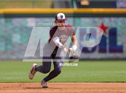 Thumbnail 2 in Nazareth vs. Fayetteville (UIL 1A Baseball State Semifinal) photogallery.