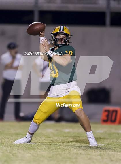 Thumbnail 1 in Buchanan @ Kingsburg photogallery.