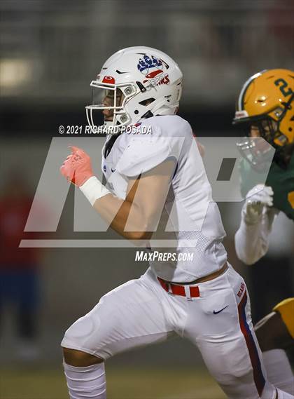 Thumbnail 1 in Buchanan @ Kingsburg photogallery.