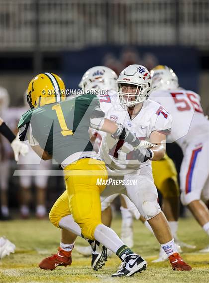 Thumbnail 2 in Buchanan @ Kingsburg photogallery.