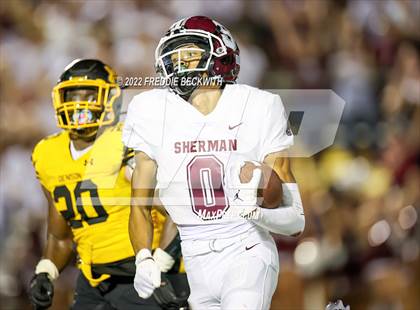 Thumbnail 1 in Sherman @ Denison photogallery.
