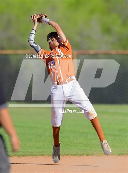 Thumbnail 2 in Beeville Jones @ Somerset photogallery.