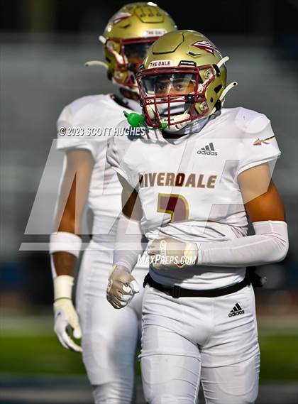 Thumbnail 3 in Riverdale @ Siegel photogallery.