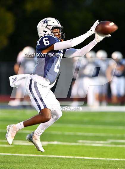 Thumbnail 2 in Riverdale @ Siegel photogallery.
