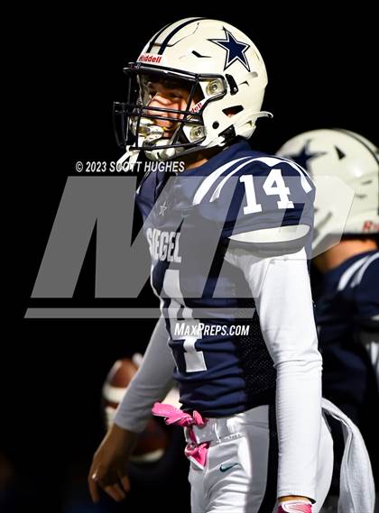 Thumbnail 2 in Riverdale @ Siegel photogallery.