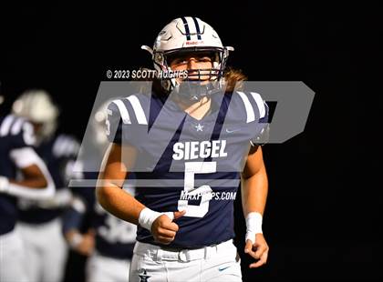 Thumbnail 3 in Riverdale @ Siegel photogallery.