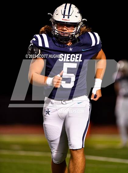 Thumbnail 1 in Riverdale @ Siegel photogallery.