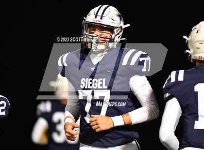 Thumbnail 1 in Riverdale @ Siegel photogallery.